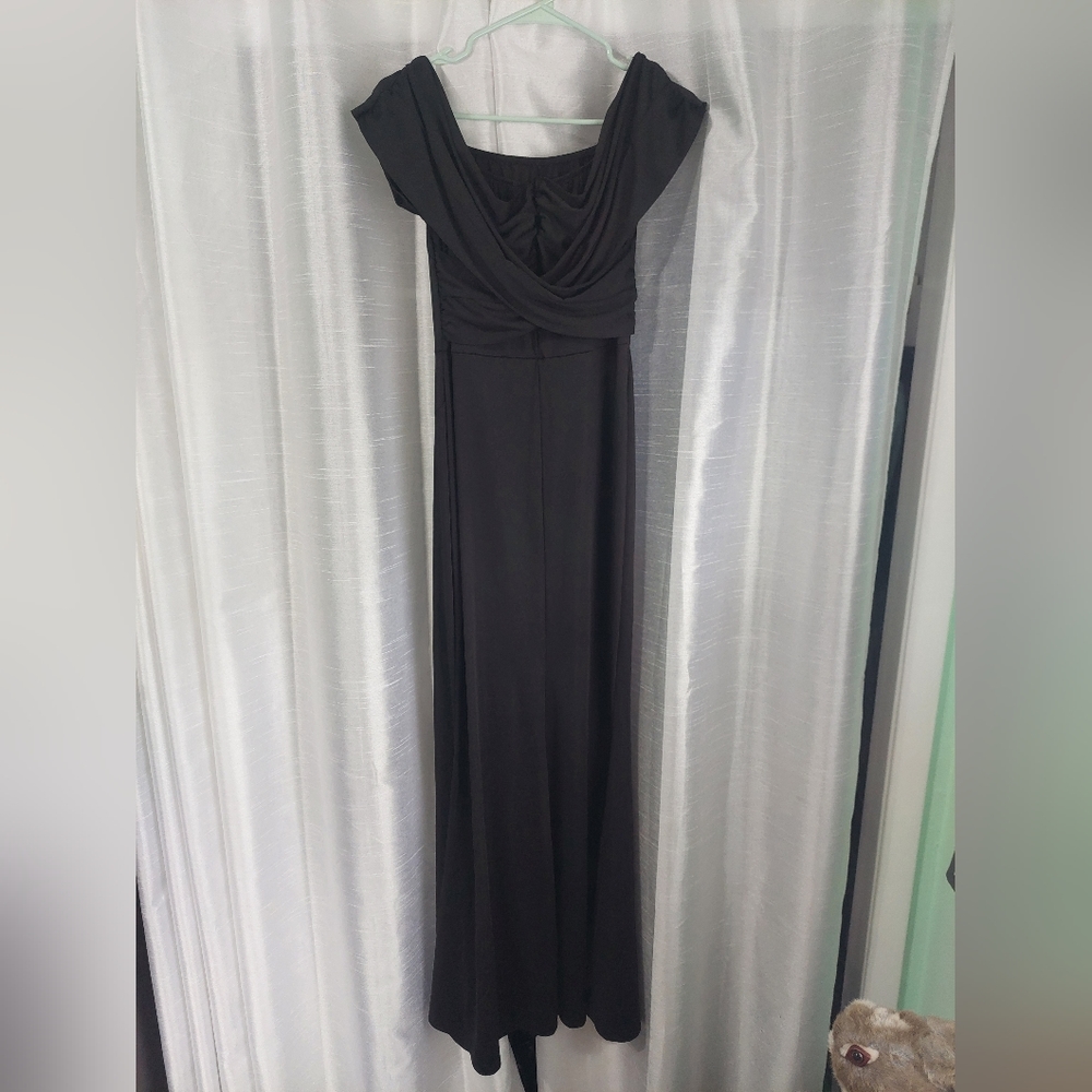 NWOT Black off the shoulder gathered bust gown size large